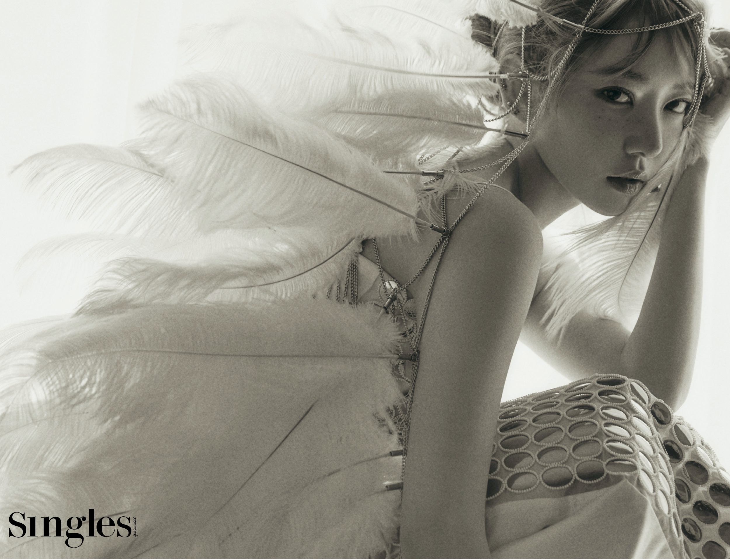 셀럽, 셀럽화보, 르세라핌 싱글즈 화보, 채원 싱글즈 화보, 크레이지, CRAZY